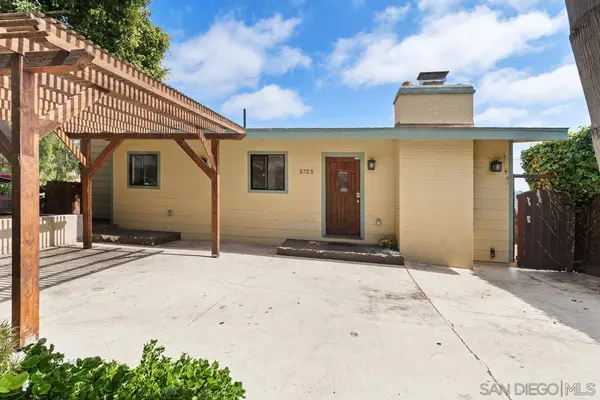 5725 Mildred Street, San Diego, CA 92110