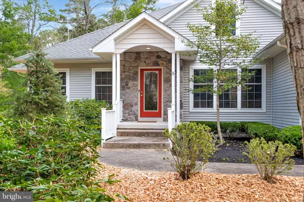 15 BIG LOOK TRL, Medford, NJ 08055