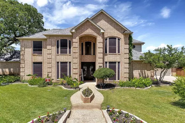2391 Briarhill Boulevard, Highland Village, TX 75077