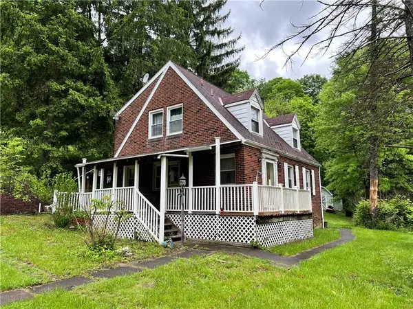 3169 Jacks Run Rd, White Oak, PA 15131