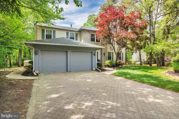 35 CHADWICK DR, Voorhees, NJ 08043