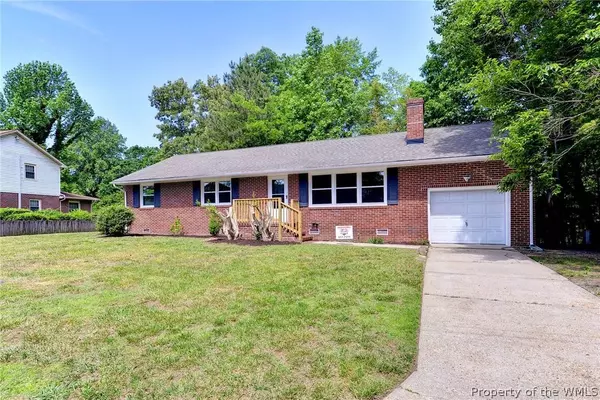 114 Arden DR, Williamsburg, VA 23185