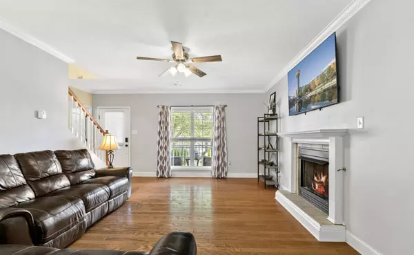 219 Sweet Gum Ln, Oak Ridge, TN 37830