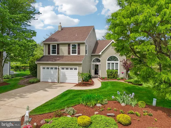 7 BLOOMFIELD CT, Mount Laurel, NJ 08054