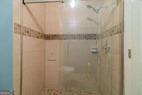 4339 Talmadge TRCE, Snellville, GA 30039