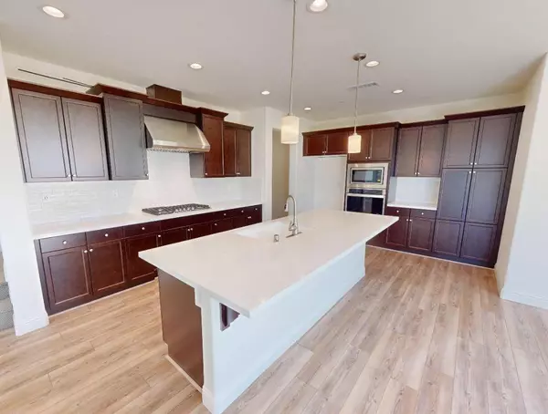 6254 W Holland Avenue, Fresno, CA 93723