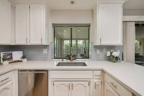 7349 Flowerwood WAY, Sacramento, CA 95831