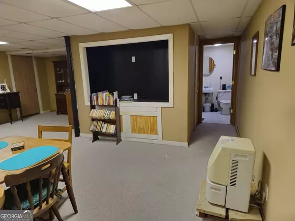 1506 Vine St NE, Gainesville Ga, GA 30501