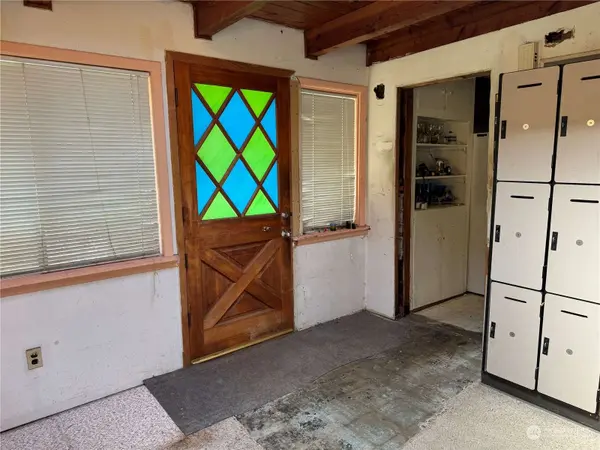 2329 122nd ST SW, Everett, WA 98204