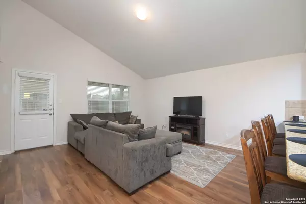 2803 Milton Run, San Antonio, TX 78245