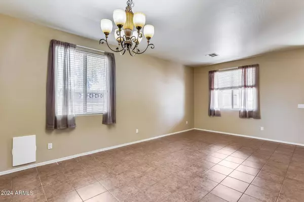 17377 W MORNING GLORY Street, Goodyear, AZ 85338