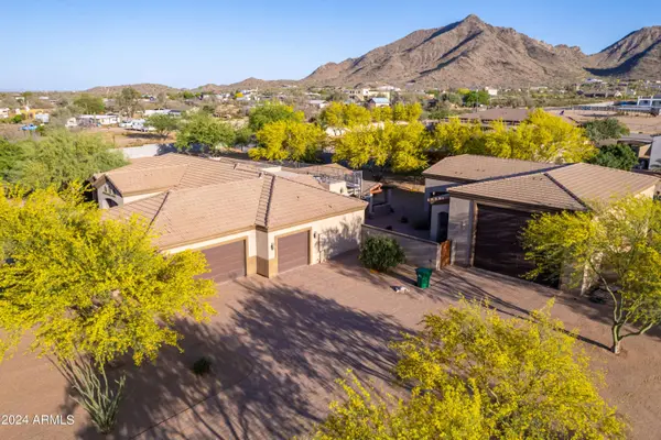 6767 W MARRON Drive, San Tan Valley, AZ 85144