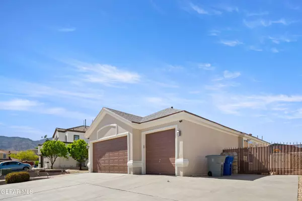 4433 Loma Suave Lane, El Paso, TX 79934