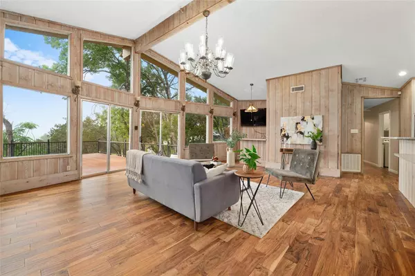 530 Dragon, Lakeway, TX 78734