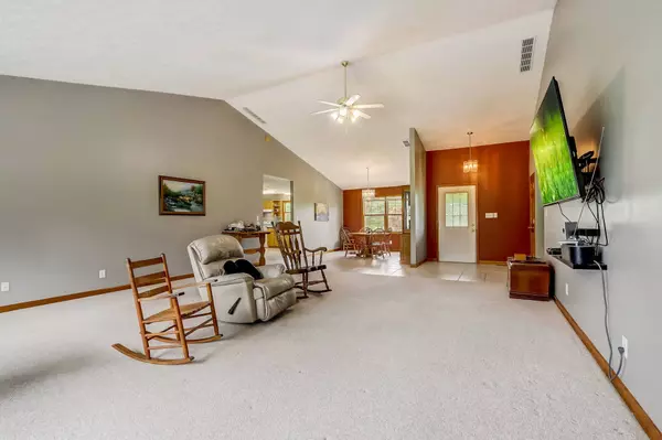 10902 N County Road 1025 E, Brownsburg, IN 46112