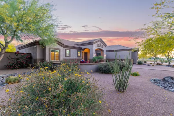 6767 W MARRON Drive, San Tan Valley, AZ 85144