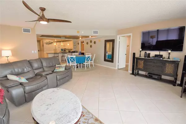 1830 N ATLANTIC AVE #C207, Cocoa Beach, FL 32931