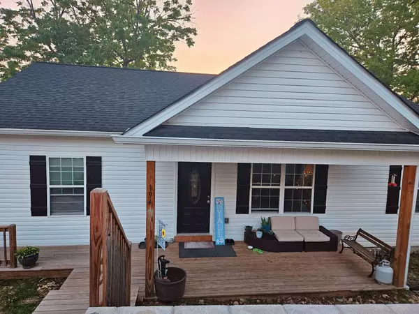 194 Hunter Ave, Carthage, TN 37030