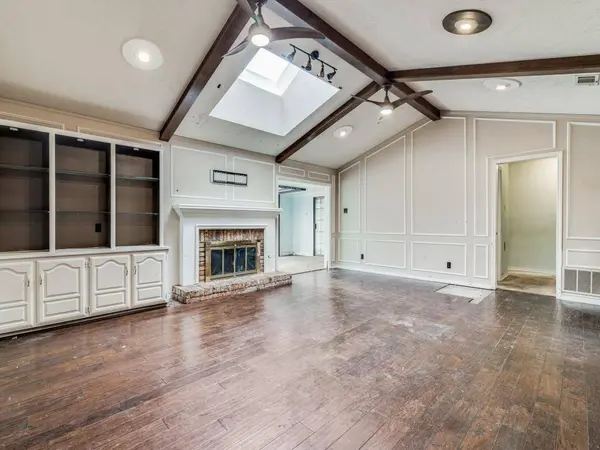 1913 Chesham Drive, Carrollton, TX 75007