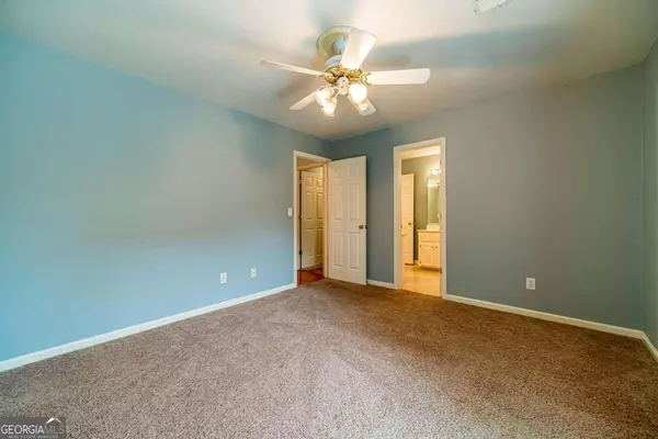 4339 Talmadge TRCE, Snellville, GA 30039