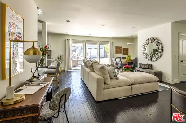 4831 Stansbury AVE, Sherman Oaks, CA 91423