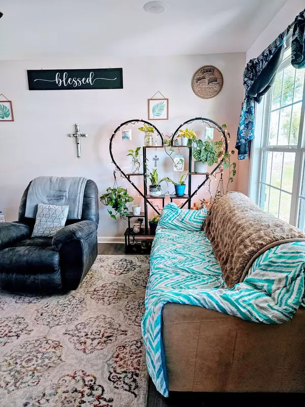 194 Hunter Ave, Carthage, TN 37030