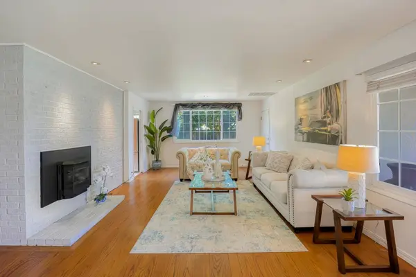 30352 Saint Annes PL, Hayward, CA 94544