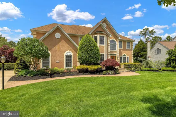 14 REGENCY DR, Voorhees, NJ 08043