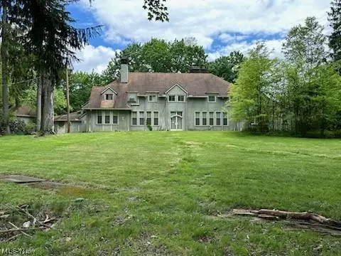 739 Cohasset DR, Youngstown, OH 44511