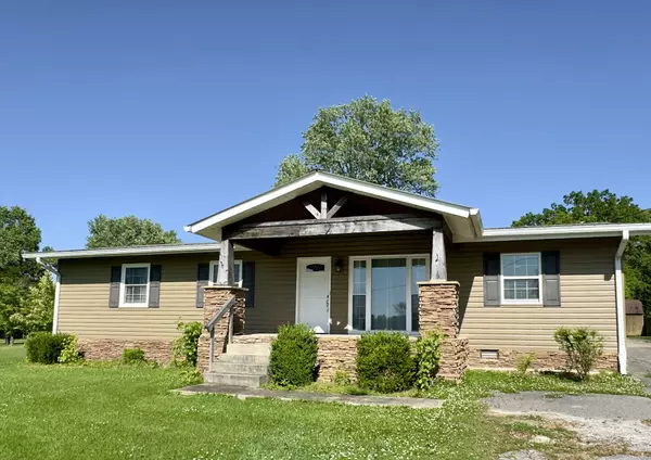 7480 Rock Creek Rd, Tullahoma, TN 37388