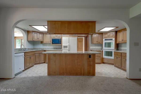 555 S Cactus Wren Street, Gilbert, AZ 85296