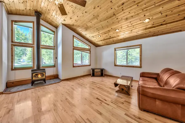 14343 Northwoods Boulevard, Truckee, CA 96161