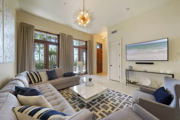 9201 Market Street Inn 171, Miramar Beach, FL 32550