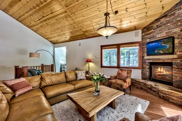 14649 Christie Lane, Truckee, CA 96161