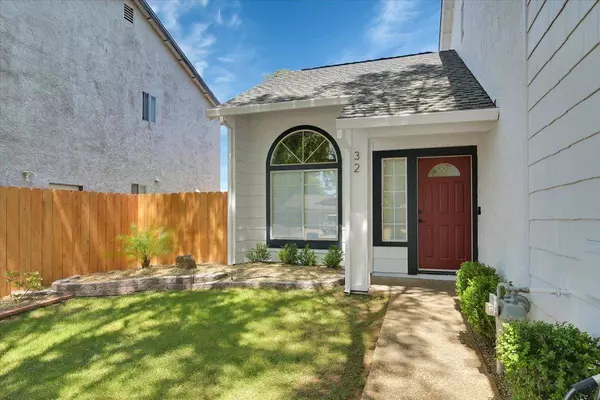 32 Glenshire LN, Chico, CA 95973