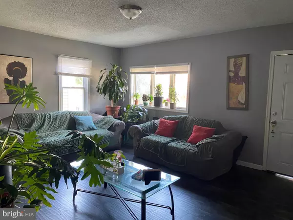 110 FAIRVIEW AVE, Somerdale, NJ 08083