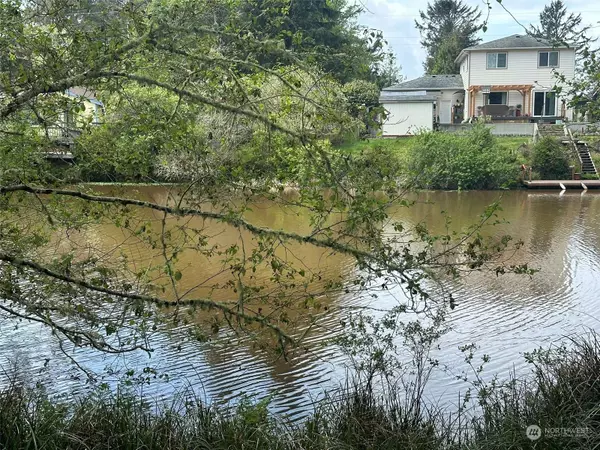 276 Bass AVE NE, Ocean Shores, WA 98569