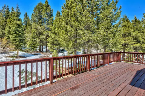 14343 Northwoods Boulevard, Truckee, CA 96161