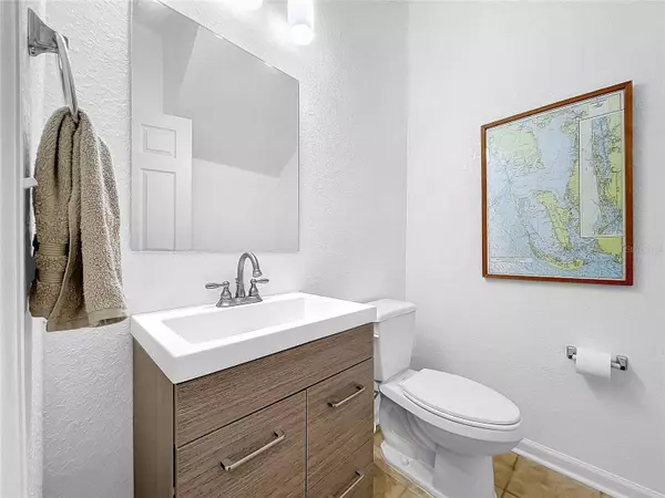 7824 BALLY MONEY RD, Tampa, FL 33610