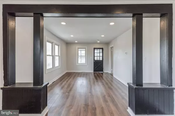 210 HARDING AVE, Woodbury Heights, NJ 08097