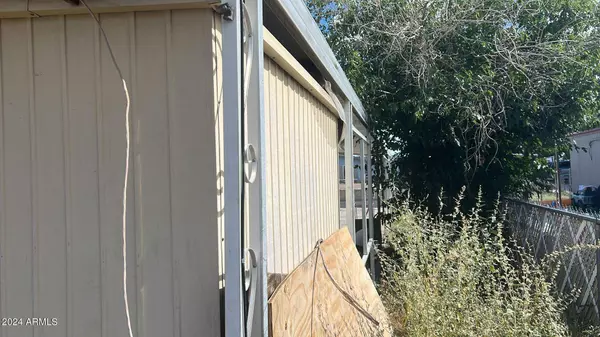 995 CHURCH Street, Bullhead City, AZ 86442