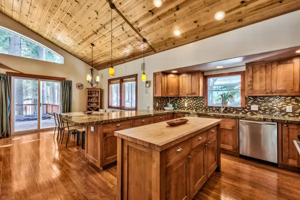 14649 Christie Lane, Truckee, CA 96161