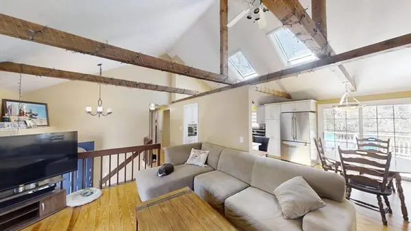 21 Highpoint Road, Barnstable, MA 02648