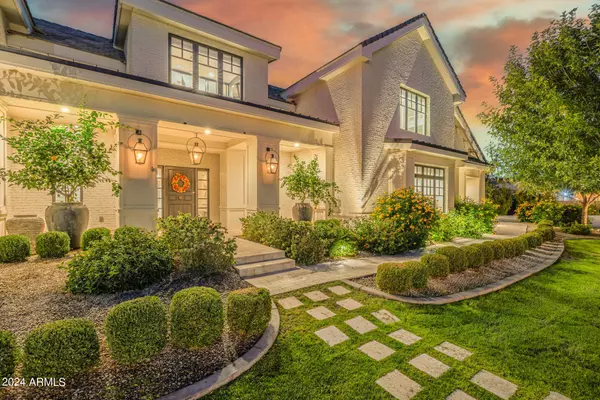 20406 E SUNSET Court, Queen Creek, AZ 85142