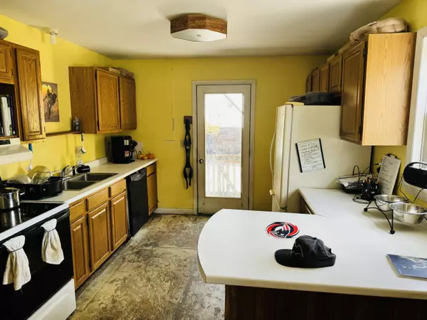 15 Elmhurst ST, Waterville, ME 04901