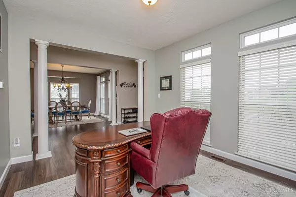 1268 Windsor Dr, Beavercreek, OH 45343