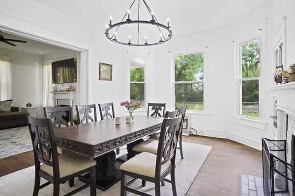 518 Chattahoochee Street, Chattahoochee, FL 32324