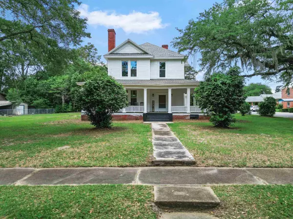 518 Chattahoochee Street, Chattahoochee, FL 32324