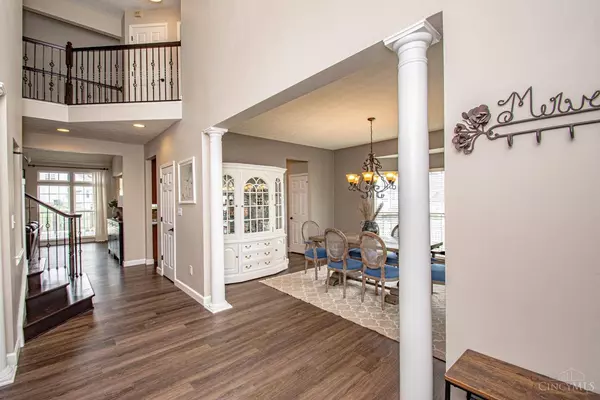 1268 Windsor Dr, Beavercreek, OH 45343