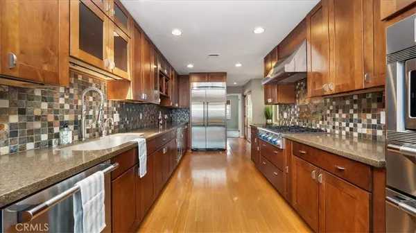 806 W Highpoint DR, Claremont, CA 91711